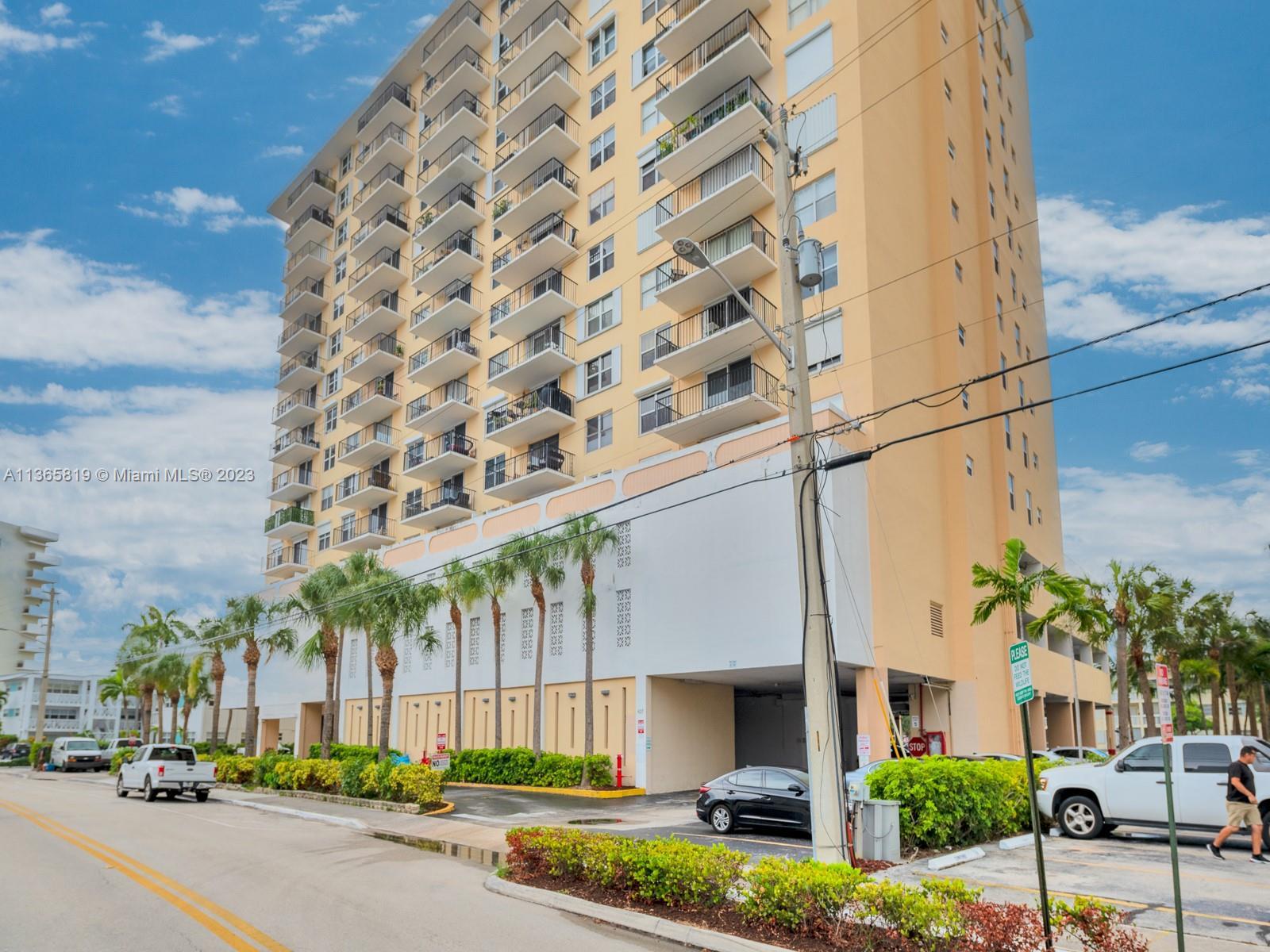 Photo of 427 Golden Isles Dr #4A in Hallandale Beach, FL