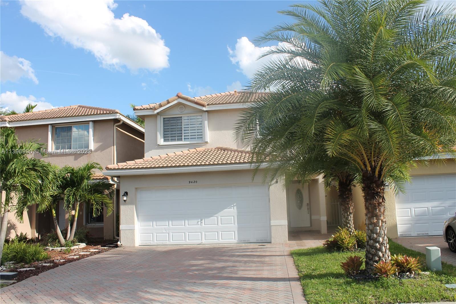 Photo of 9420 NW 55th St in Sunrise, FL