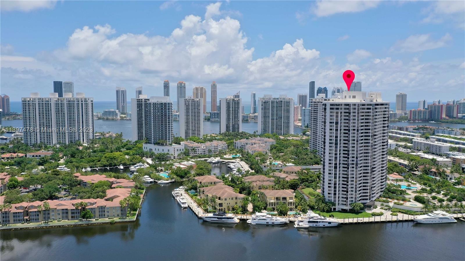 Photo of 1000 E Island Blvd #1004 in Aventura, FL