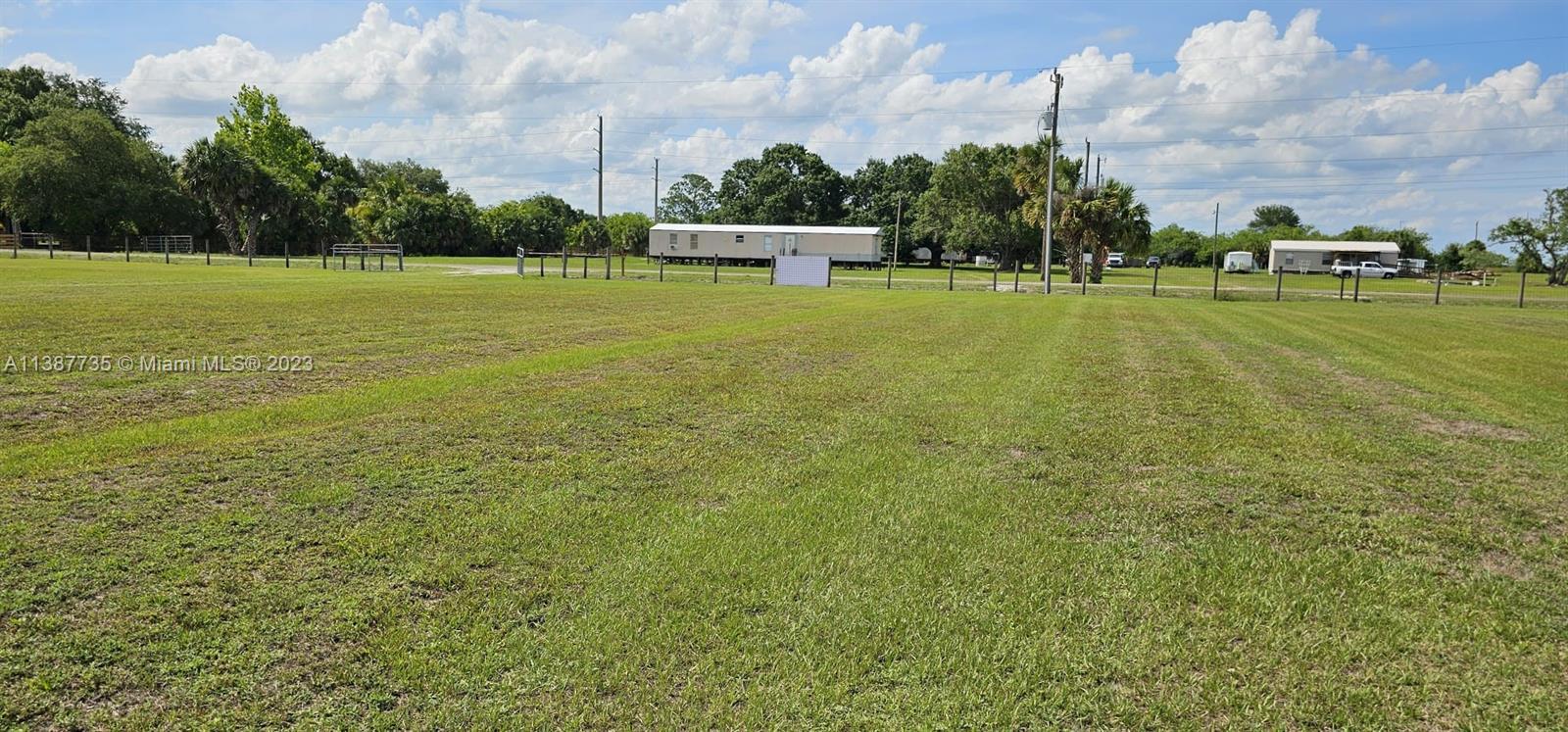 Photo of 208 Kilpatrick Rd in Clewiston, FL
