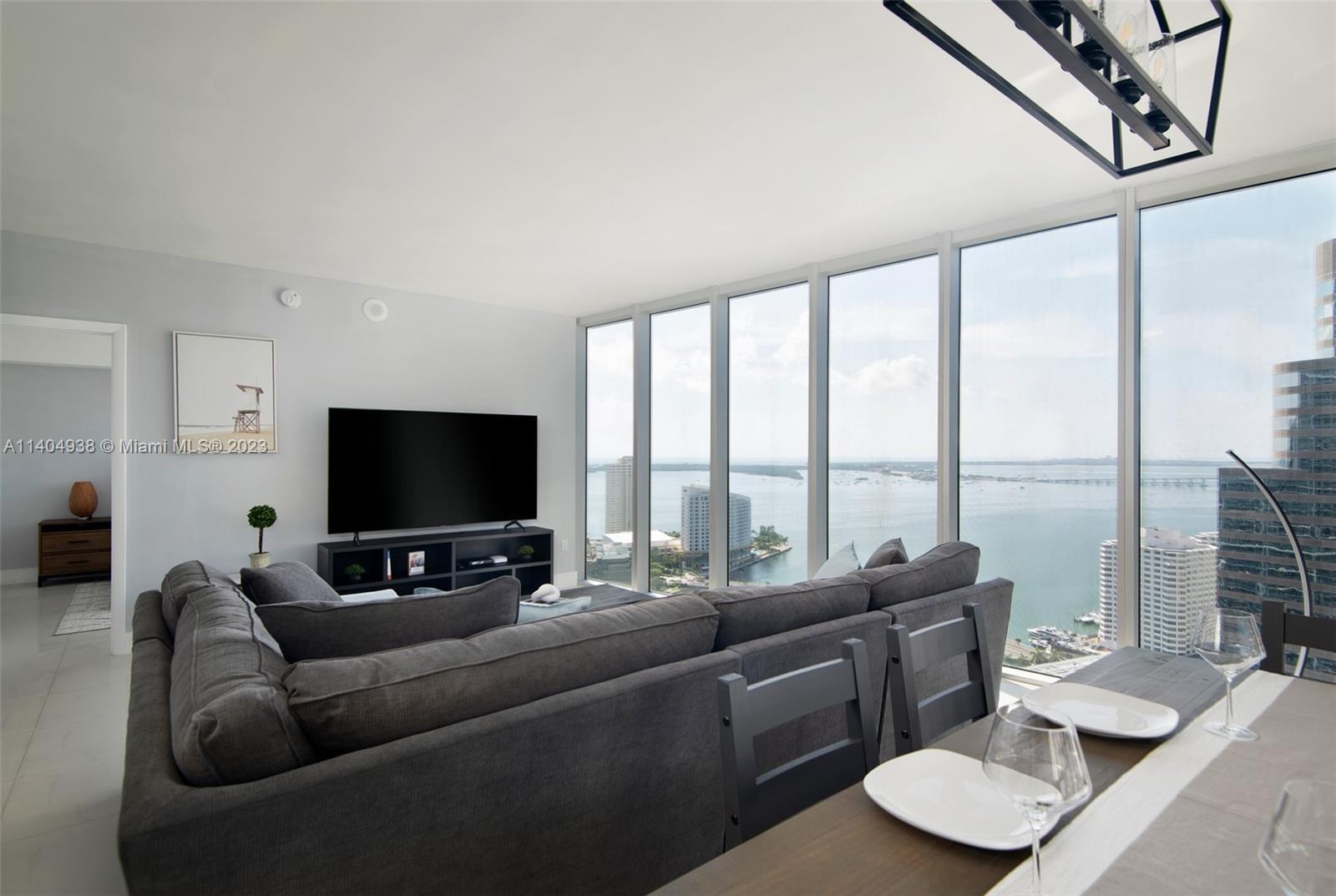 Photo of 485 Brickell Ave #3208 in Miami, FL