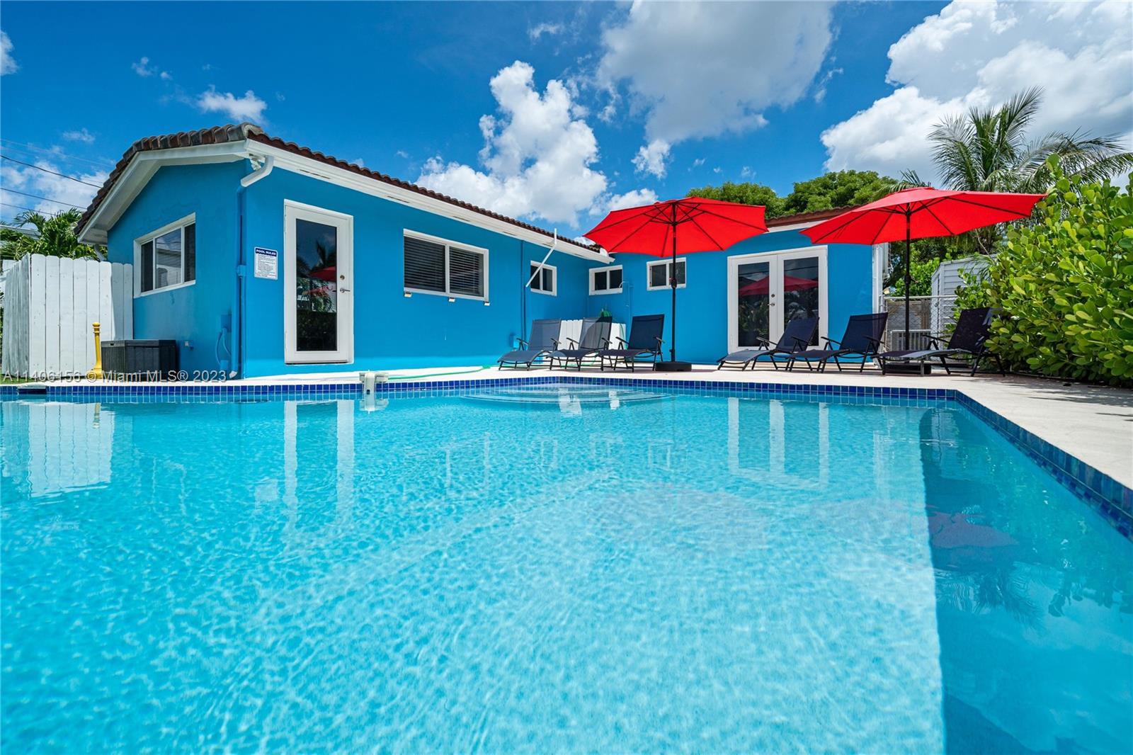 Photo of 8 NE 26th Ct in Wilton Manors, FL