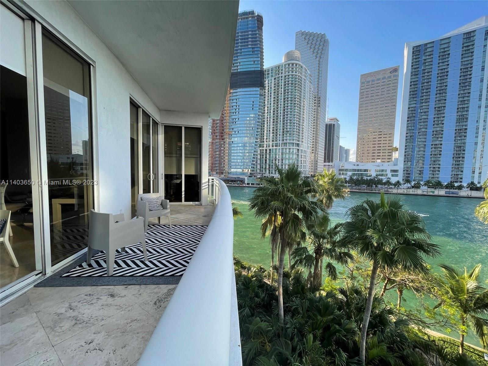 Photo of 901 Brickell Key Blvd #508 in Miami, FL