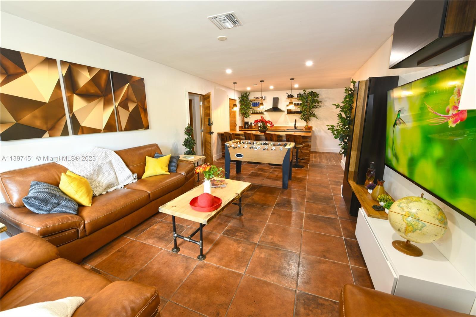 Photo of 1740 NE 49th St in Fort Lauderdale, FL