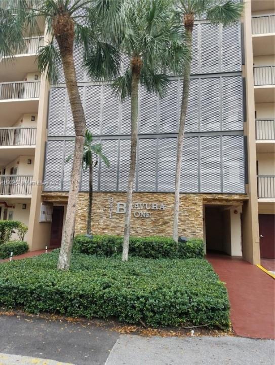 Photo of 3301 N Country Club Dr #510 in Aventura, FL
