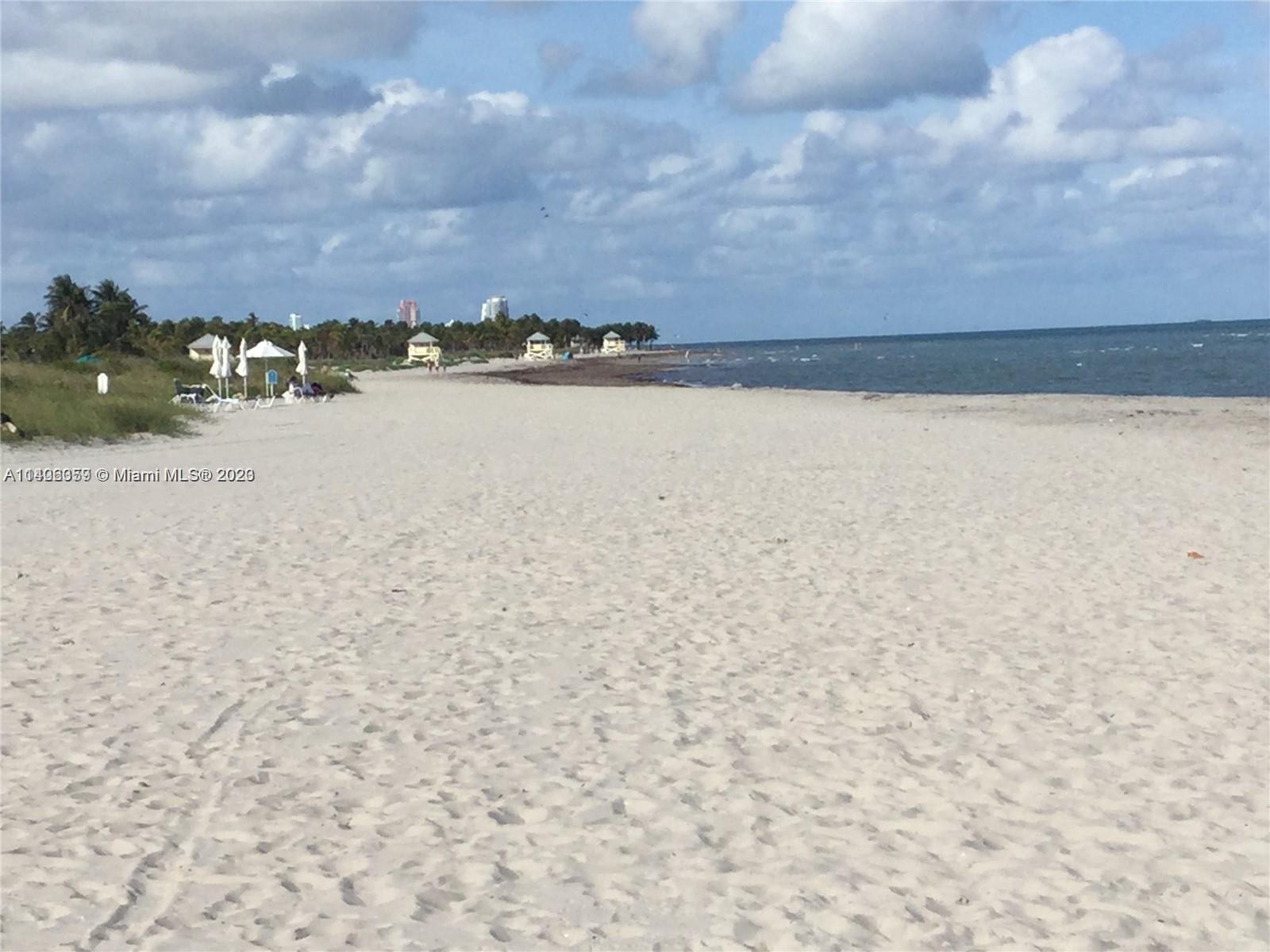 Photo of 151 Crandon Blvd #326 in Key Biscayne, FL