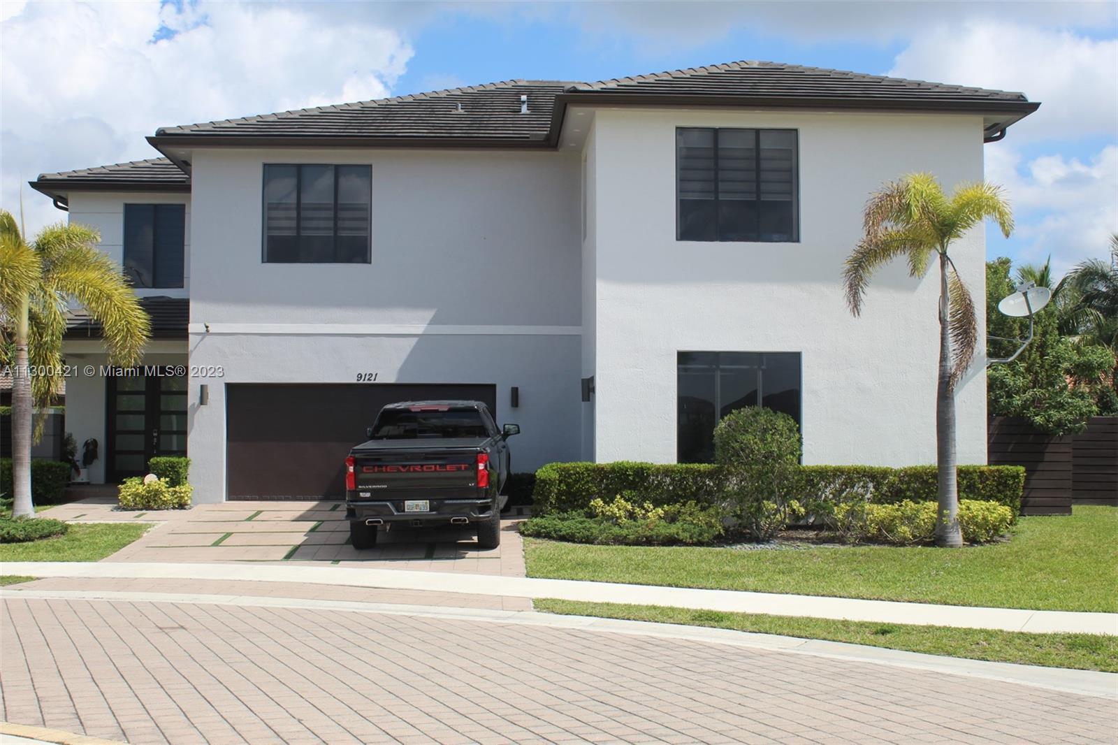Photo of 9121 NW 161st Ter in Miami Lakes, FL