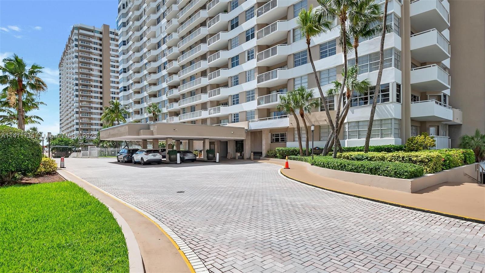 Photo of 1985 S Ocean Dr #15P in Hallandale Beach, FL