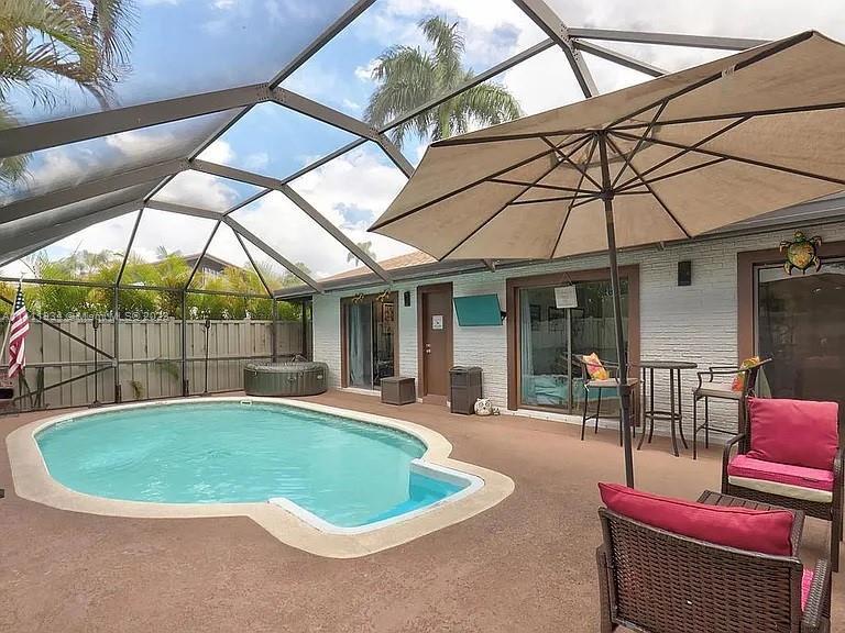 Amazing 3-bedroom, 2 bath Luxury Villa updated inside & out! Enjoy a open layout floor plan, kitchen
