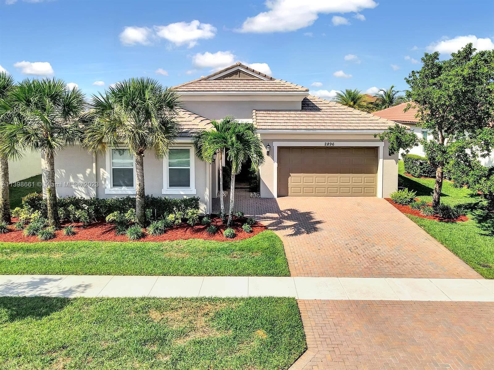WATERFRONT HOME*WELCOME TO PORTOSOL IN PALM BEACH COUNTY*2,826 FINISHED SQFT*FULLY FURNISHED HOME FE