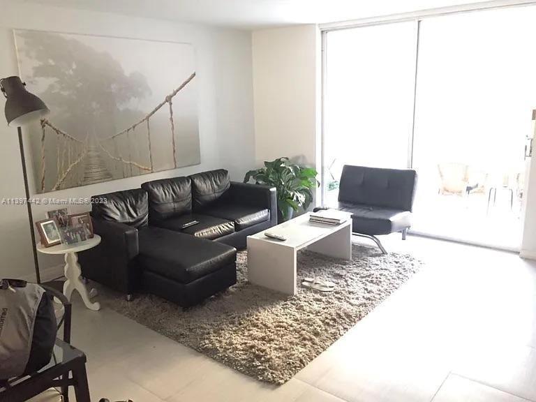 Photo of Address Not Disclosed in Hallandale Beach, FL