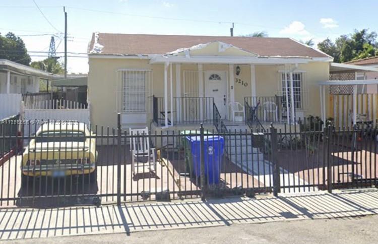 Photo of 3210 NW 20th St in Miami, FL
