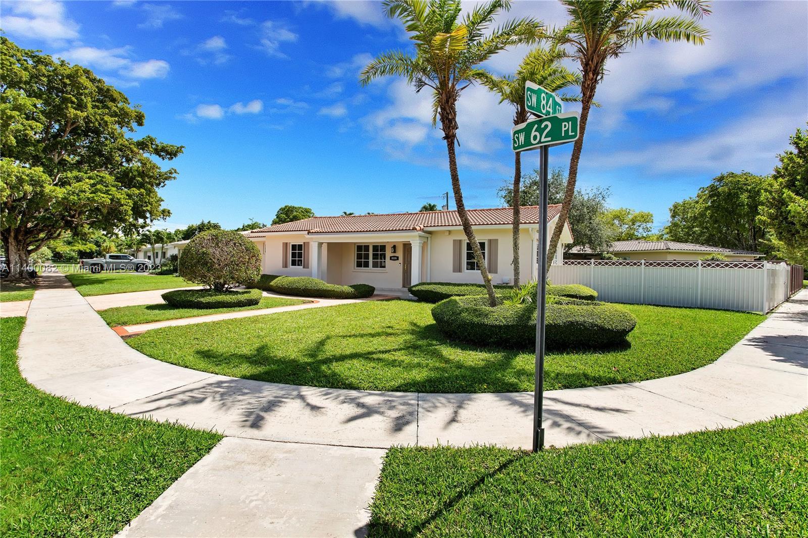 Photo of 8335 SW 62 Pl in South Miami, FL