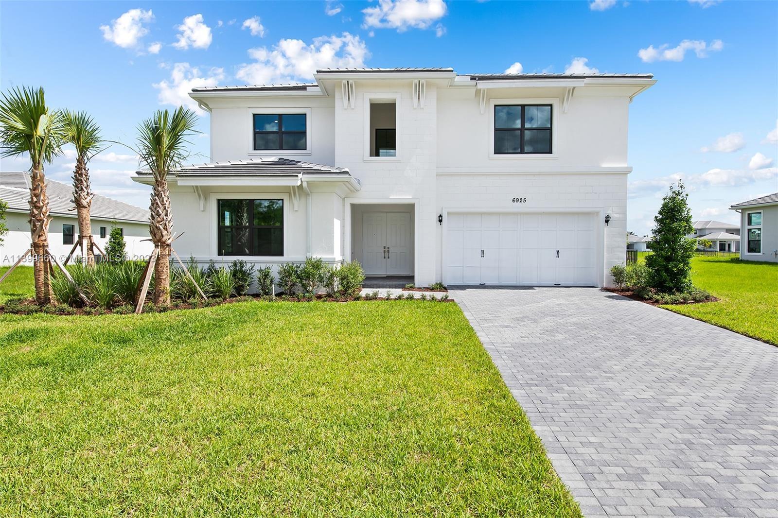 Photo of 6925 S Stillwater Shores Dr in Davie, FL