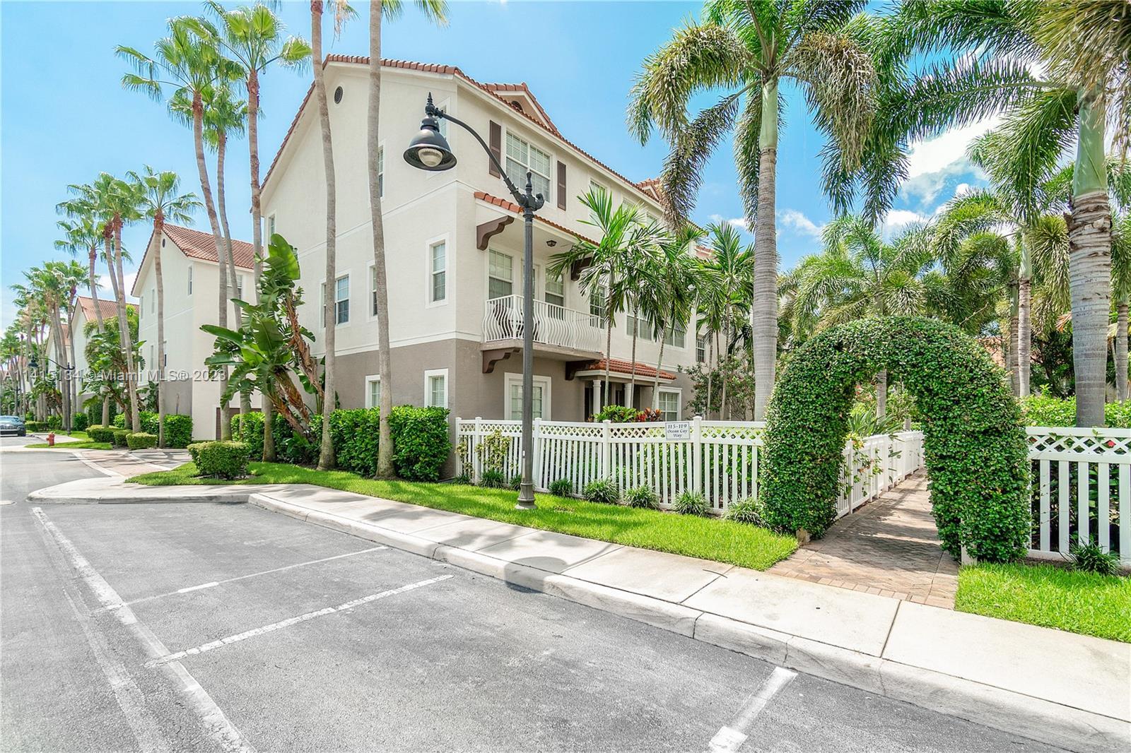 Photo of 117 Ocean Cay Wy in Hypoluxo, FL