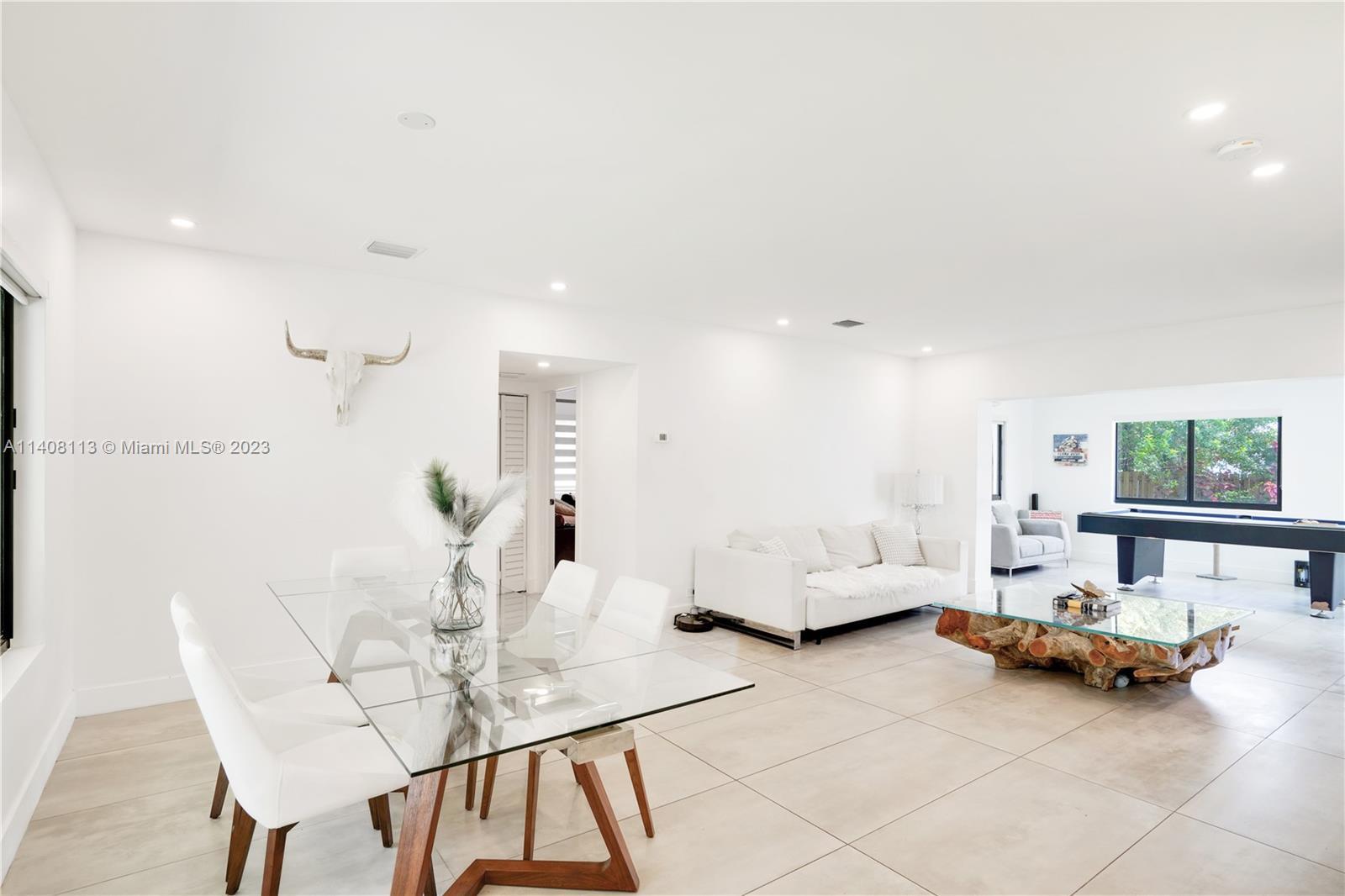 Photo of 2 NW 111th St in Miami Shores, FL