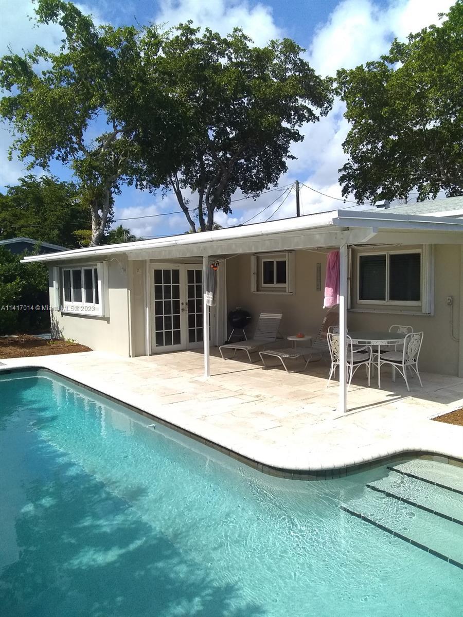 Photo of 798 NE 33rd St in Oakland Park, FL
