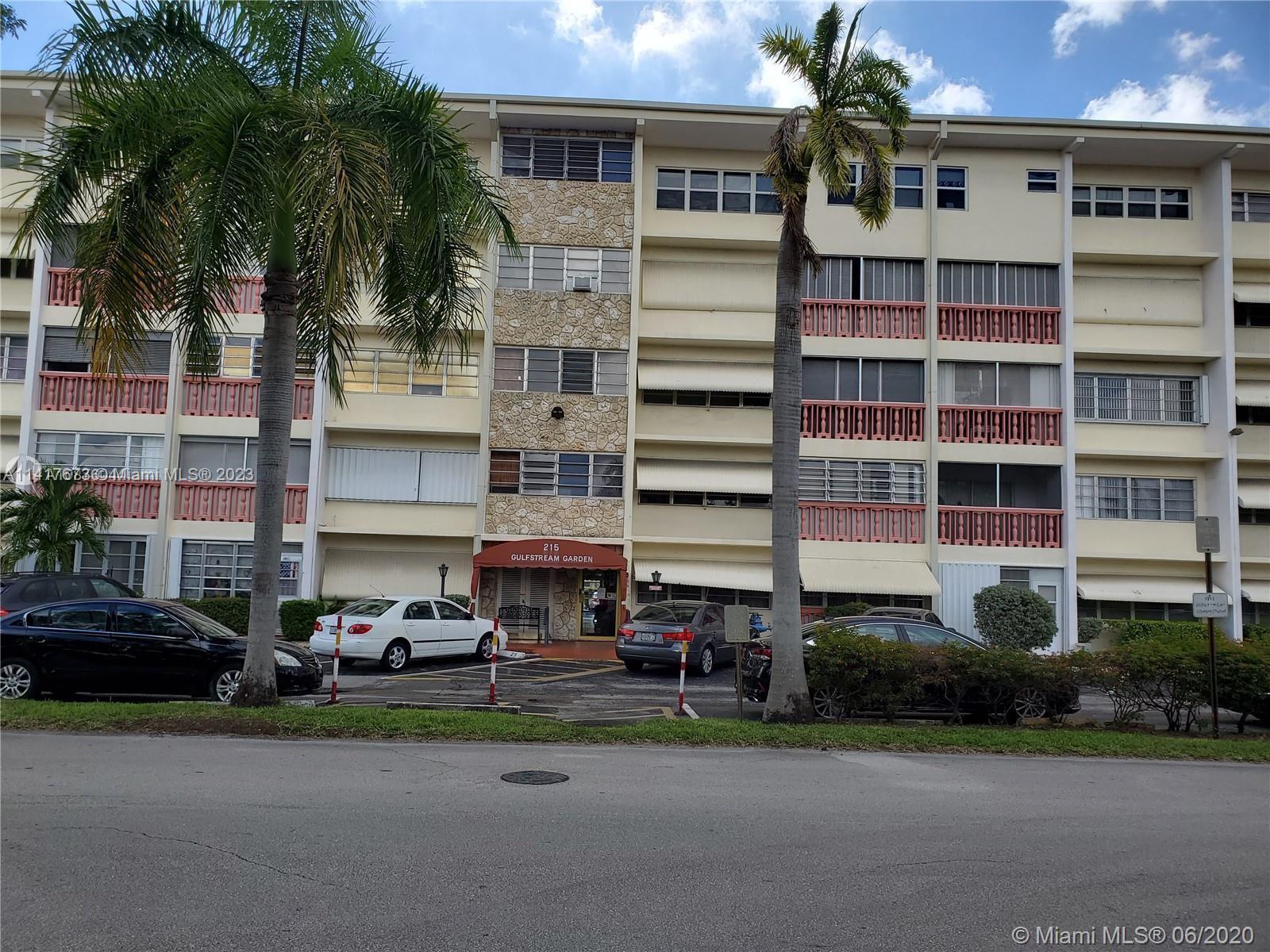 Photo of 215 SE 3rd Ave #405B in Hallandale Beach, FL