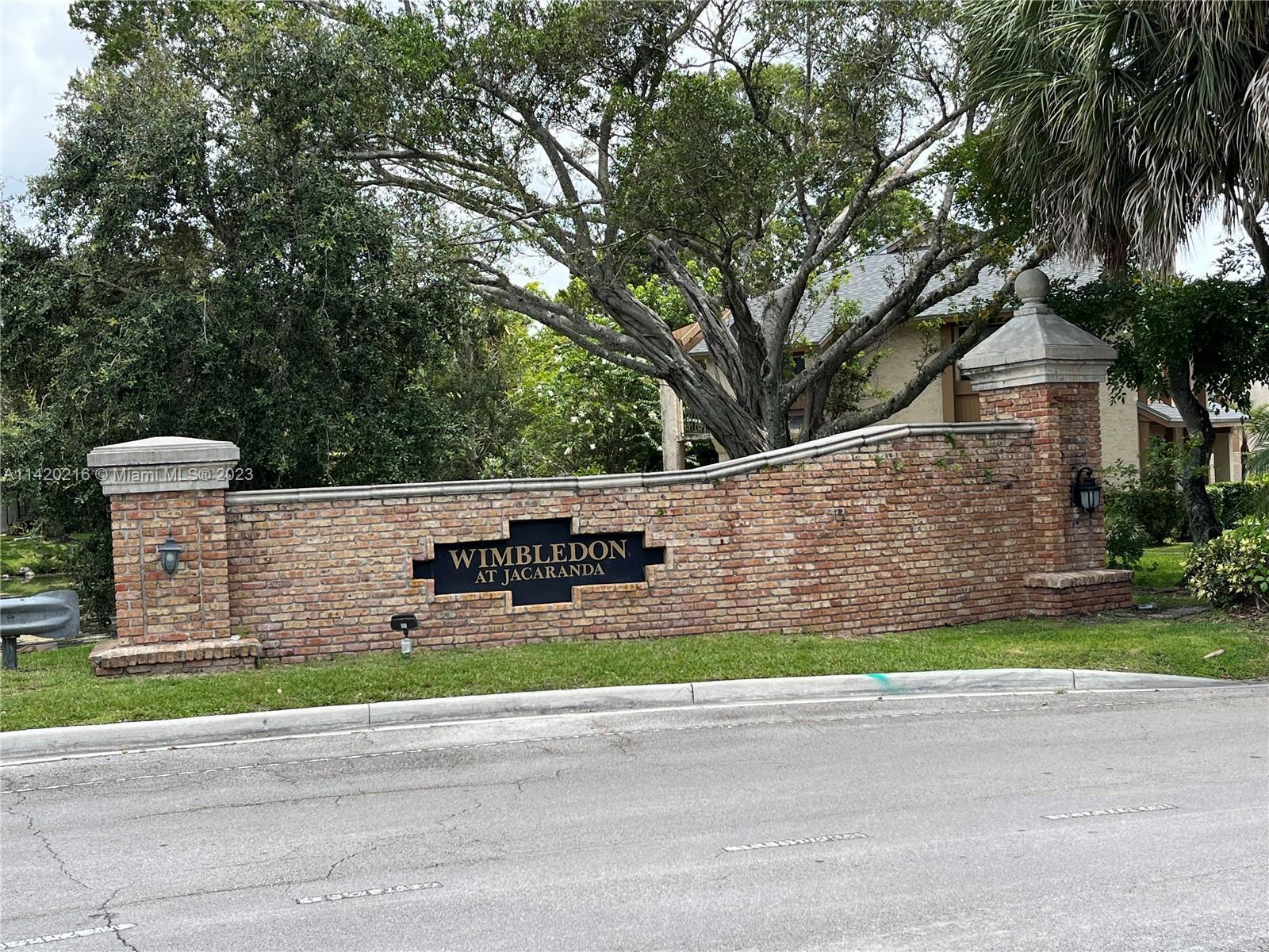 Photo of 112 Wimbledon Lake Dr #112 in Plantation, FL