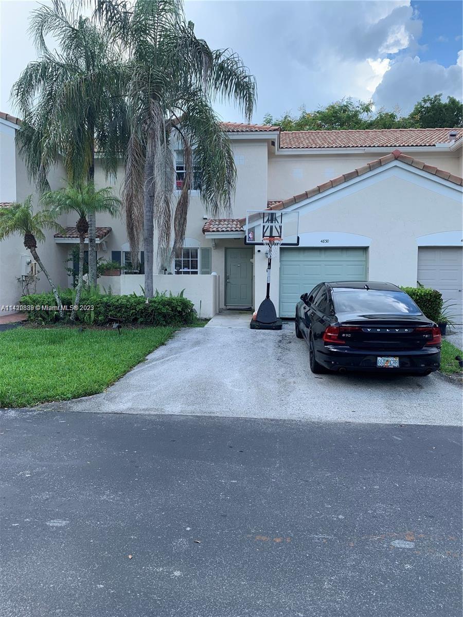 Photo of 4830 SW 32nd Ter in Dania Beach, FL