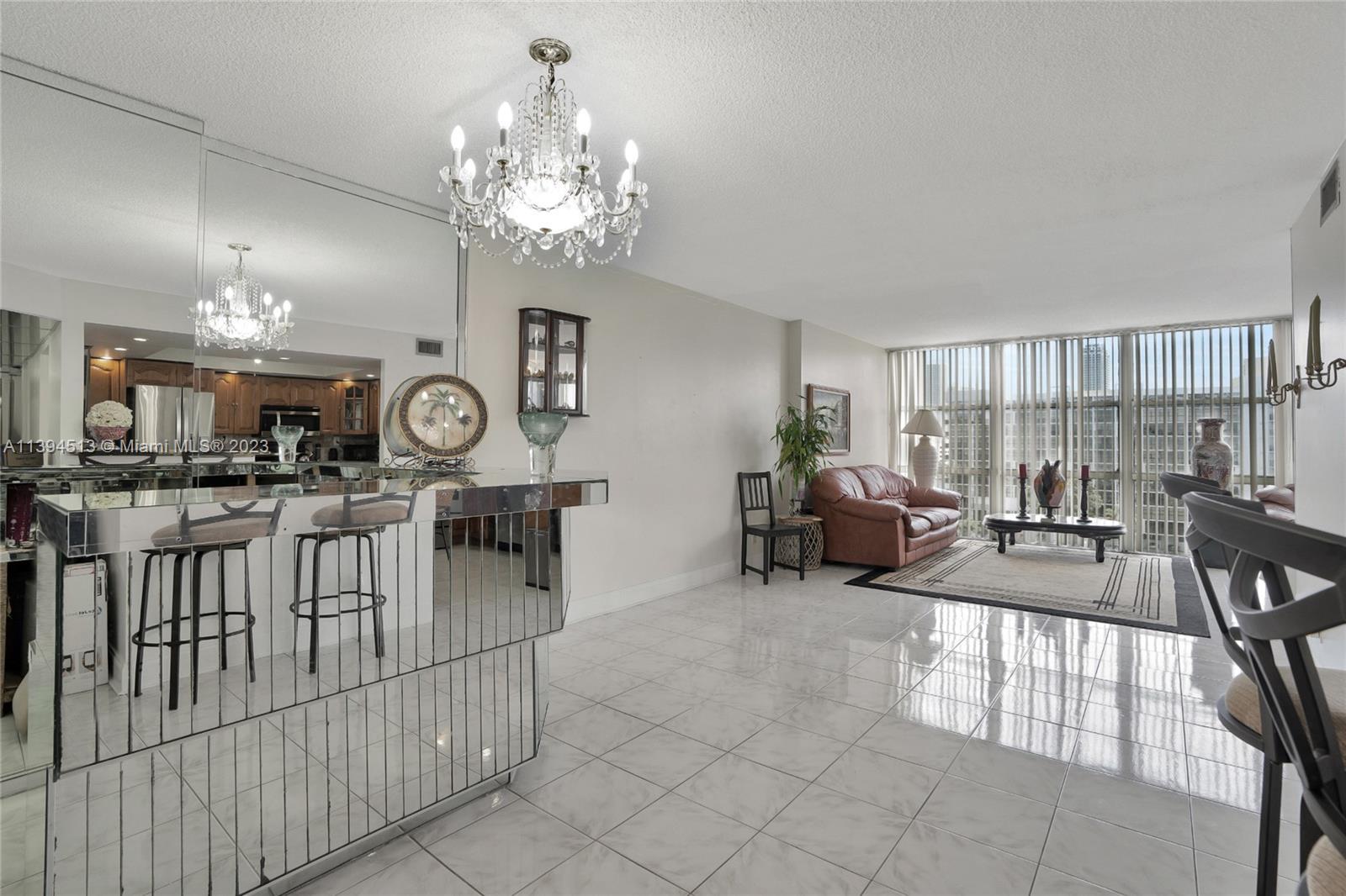 Photo of 800 Parkview Dr #814 in Hallandale Beach, FL