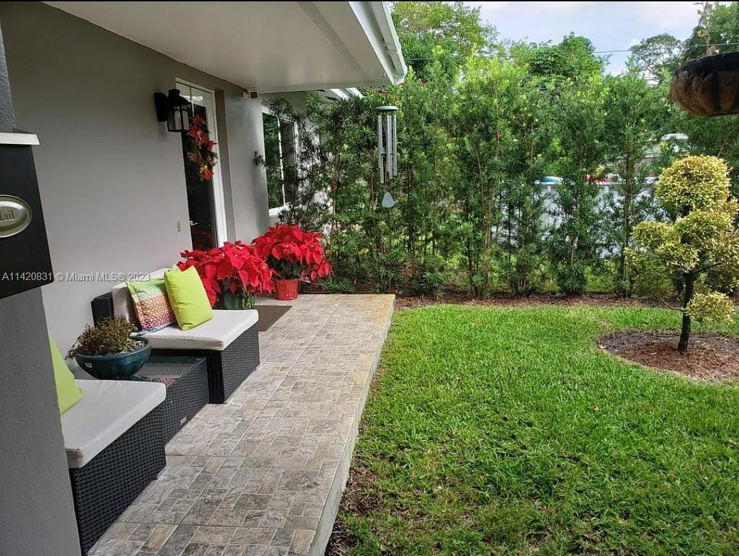 Photo of 217 S 57th Ter in Hollywood, FL