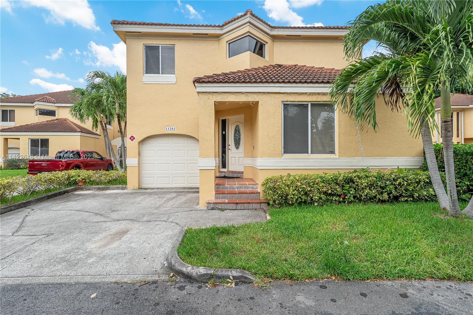 Photo of 11201 Lakeview Dr #48-M in Coral Springs, FL
