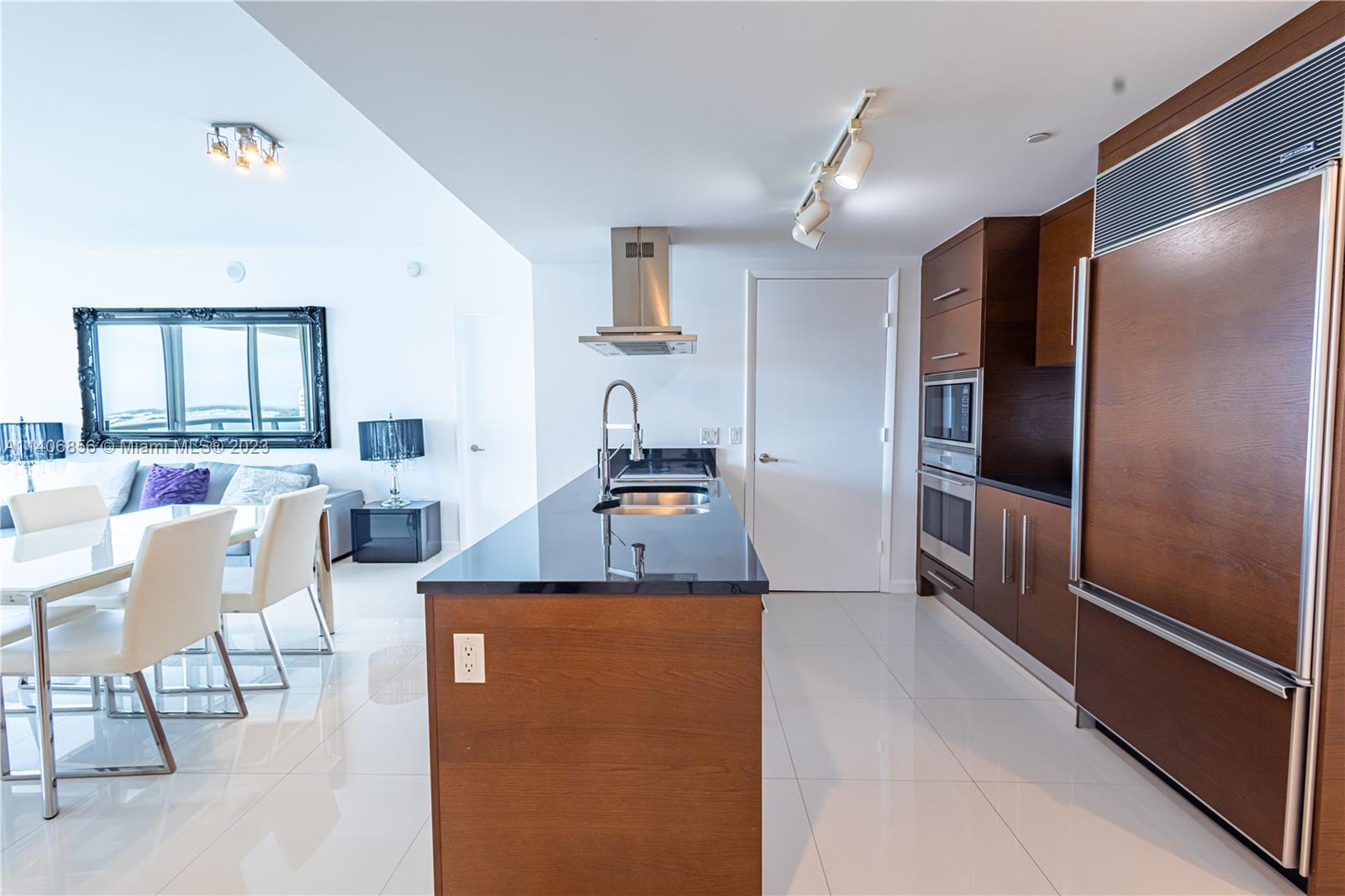 Photo of 495 Brickell Ave #1611 in Miami, FL