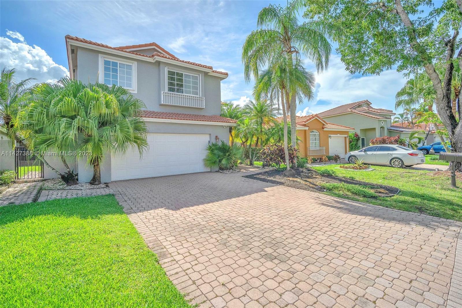 Photo of 500 NW 107th Ave in Pembroke Pines, FL