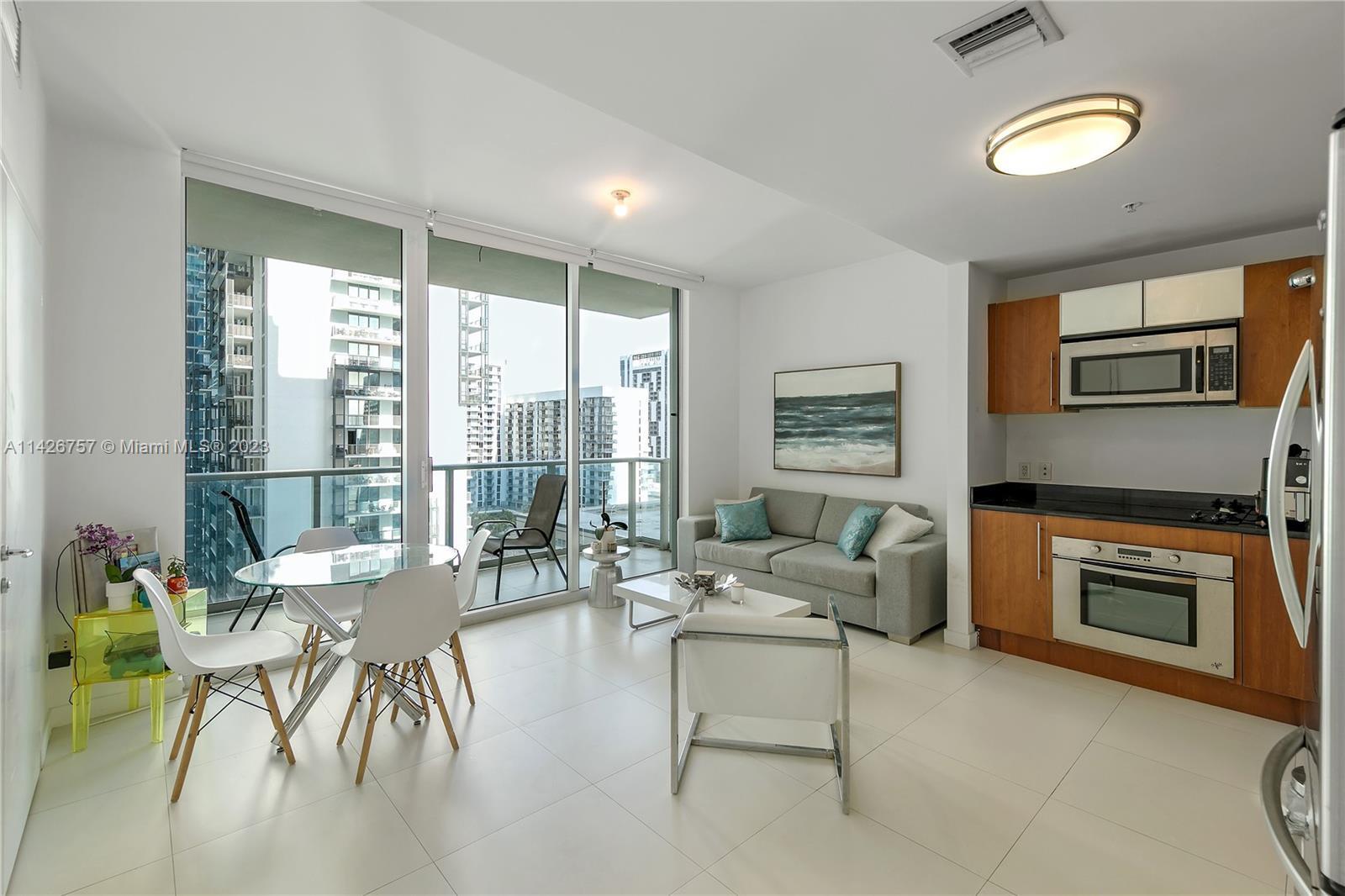 Photo of 300 S Biscayne Blvd #2309 in Miami, FL
