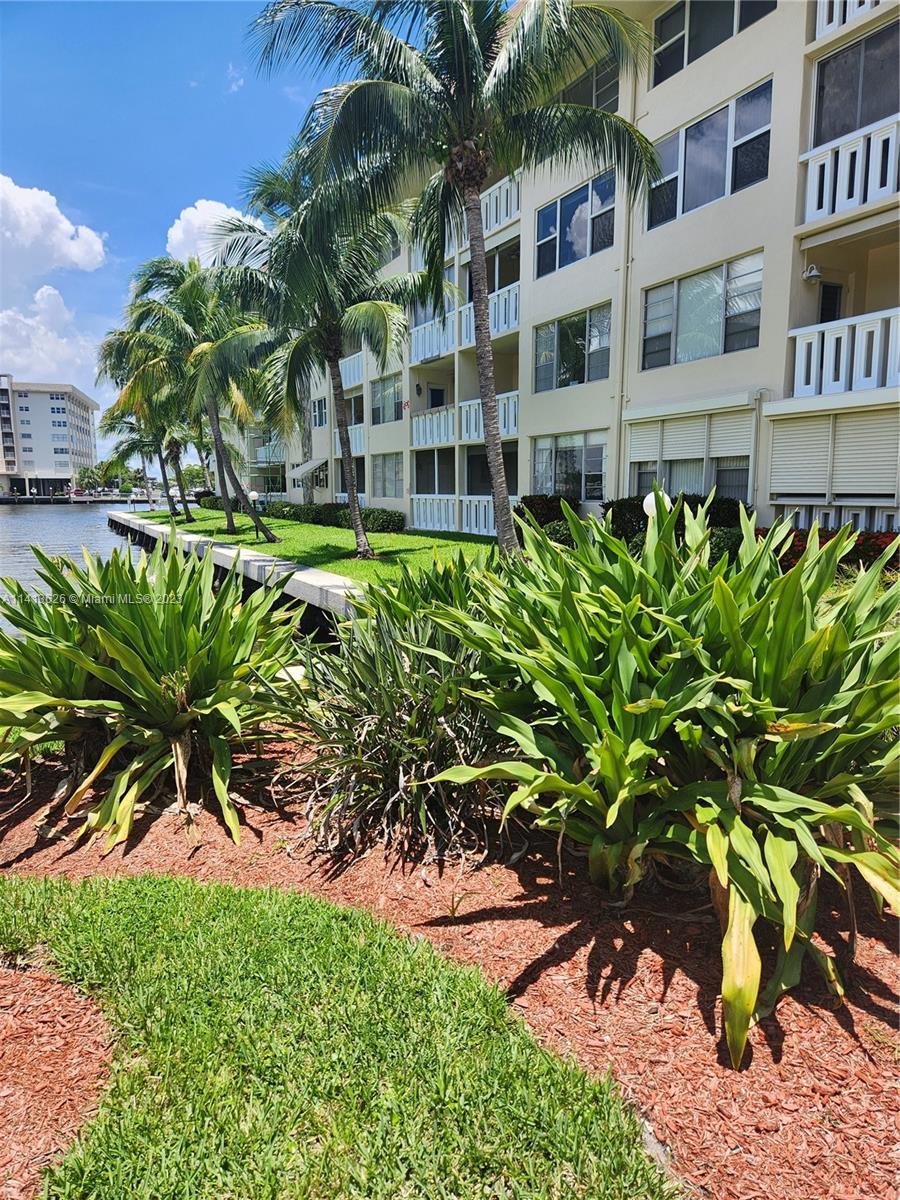 Photo of 1889 S Ocean Dr #107 in Hallandale Beach, FL