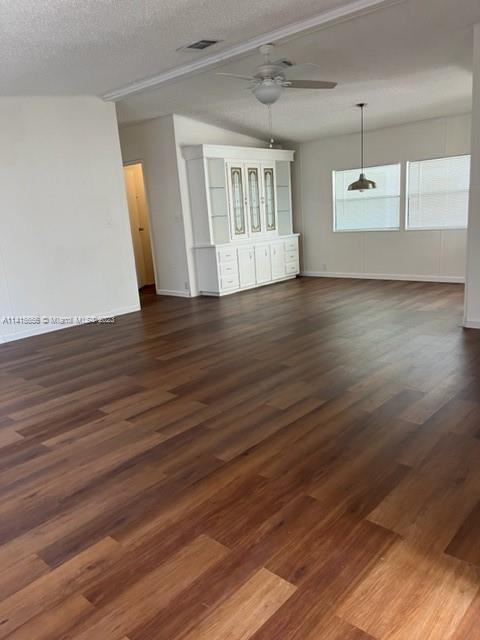 Photo of 6048 Seashore Dr in Lake Worth, FL