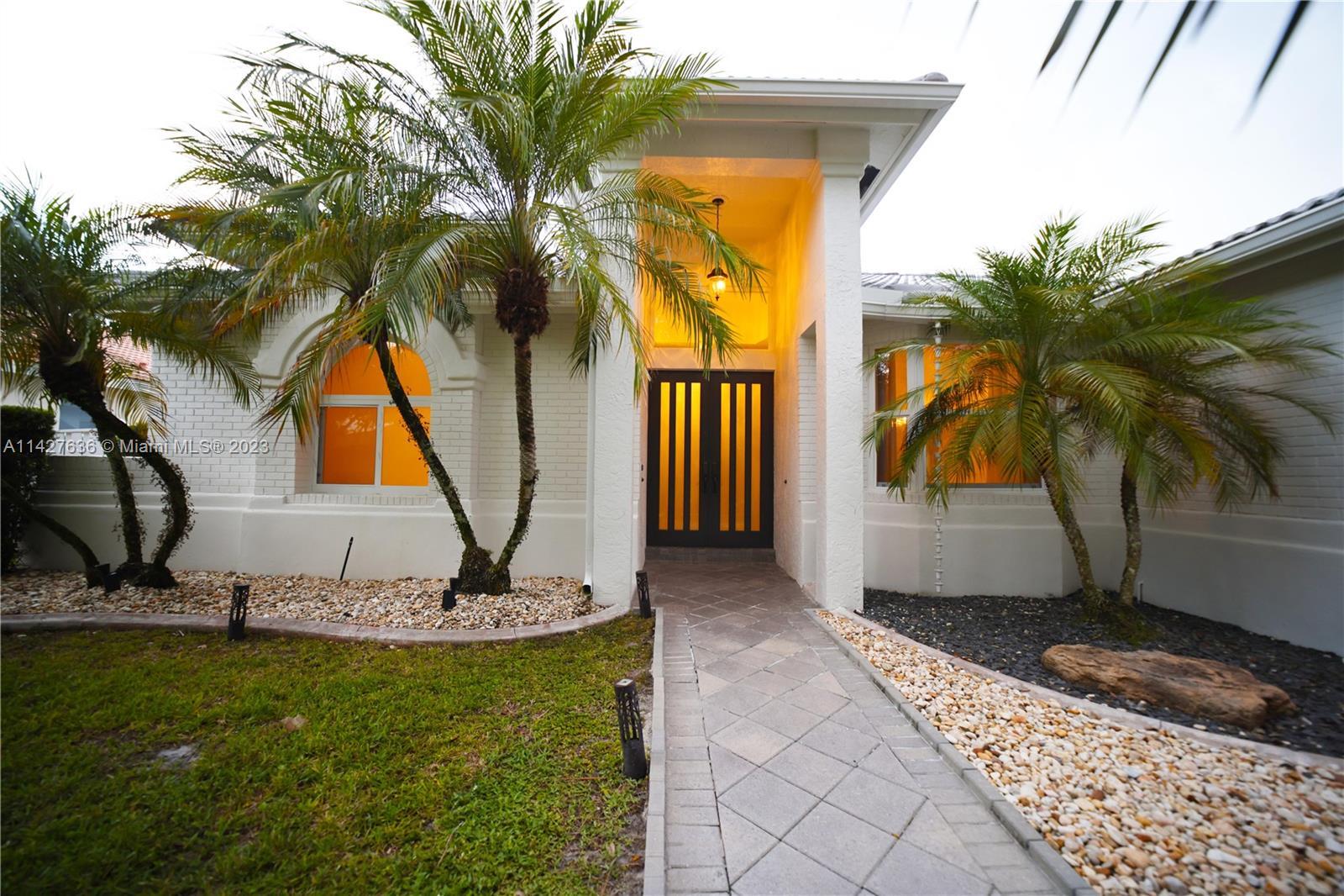 Photo of 13264 Lakeside Ter in Cooper City, FL