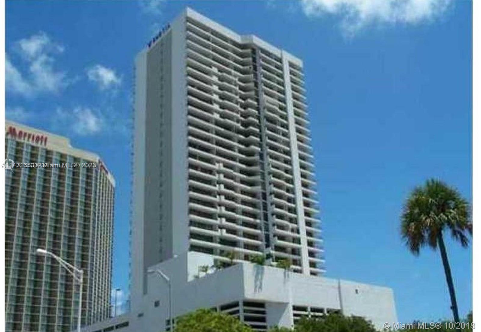 Photo of 555 NE 15th St #12K in Miami, FL