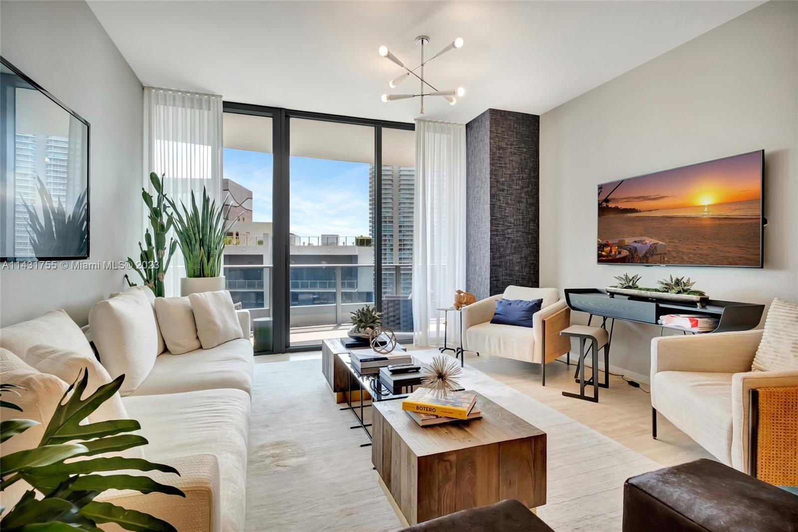 Photo of 1000 Brickell Plz #PH5003 in Miami, FL