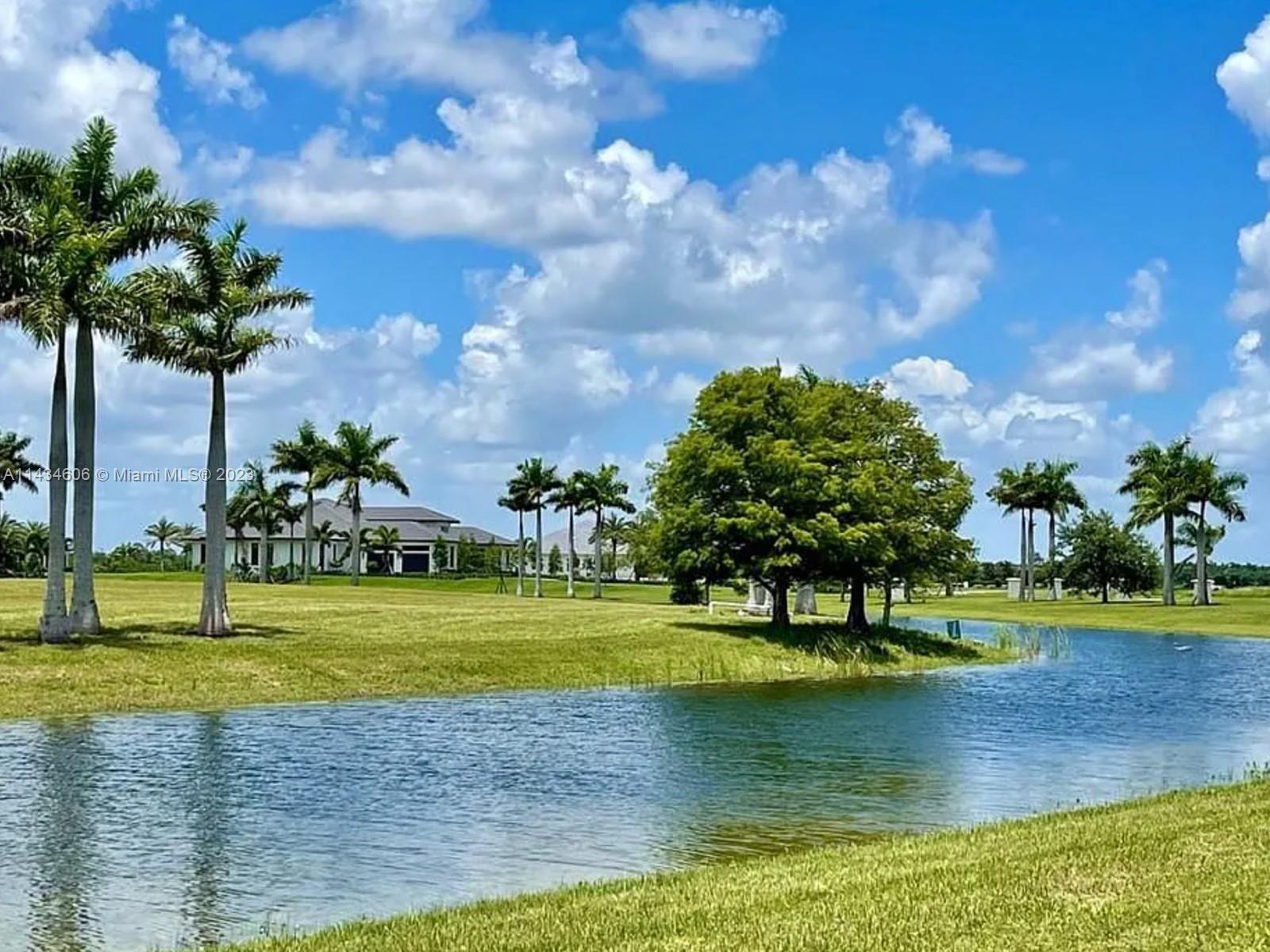 Photo of 6330 SW Saddlebrook Ln in Palm City, FL