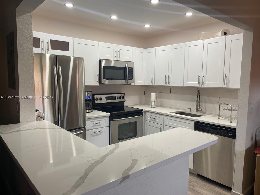 Photo of 563 Saxony L #563 in Delray Beach, FL