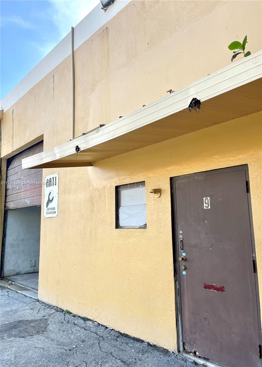 Photo of 8715 NW 117th St #9 in Hialeah Gardens, FL
