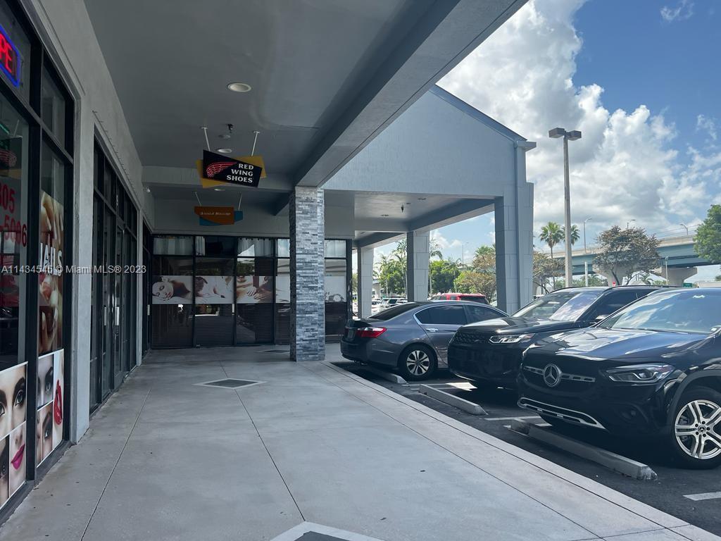 Photo of 7780 NW 25th St in Doral, FL