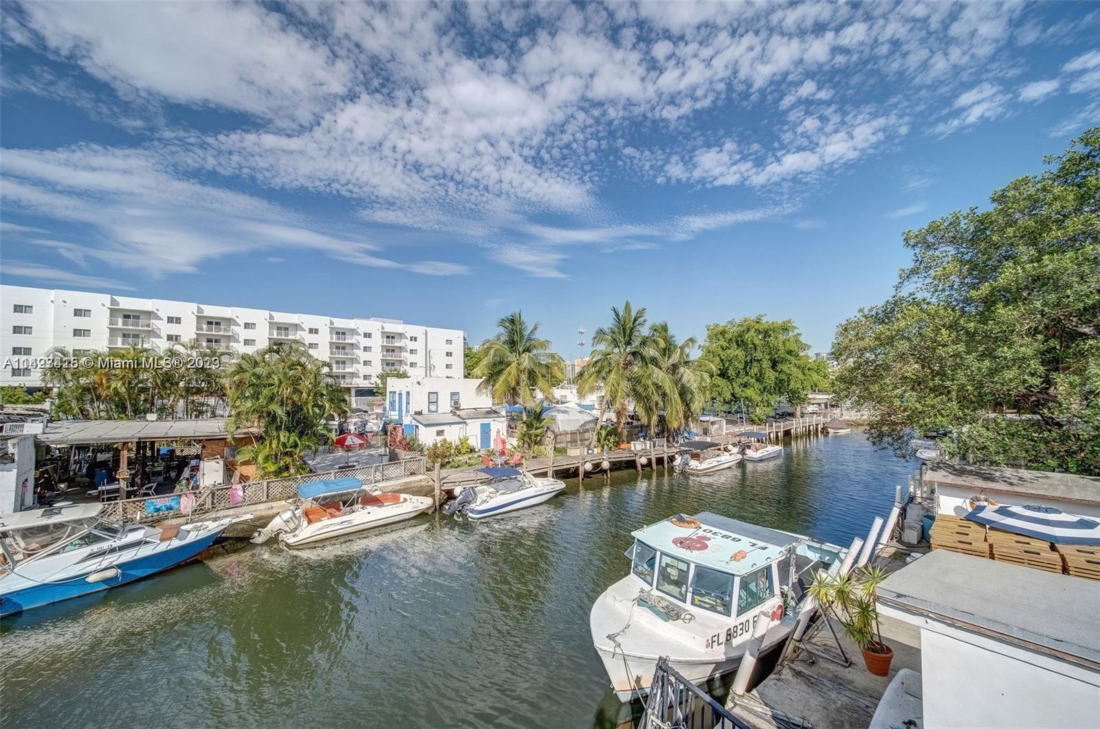 Photo of 805 NW 7th St Rd in Miami, FL