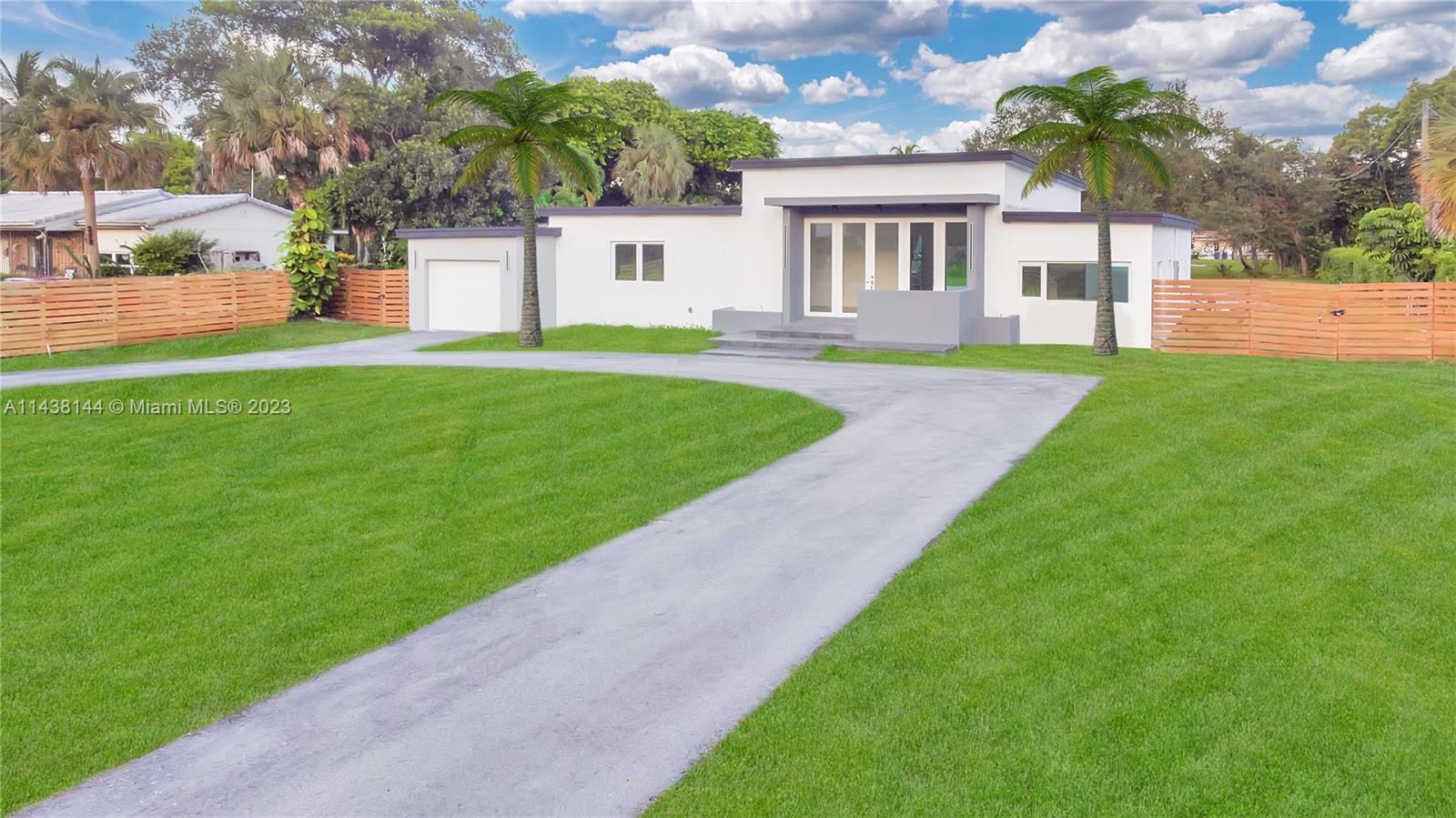 Photo of 13780 N Miami Ave in Miami, FL