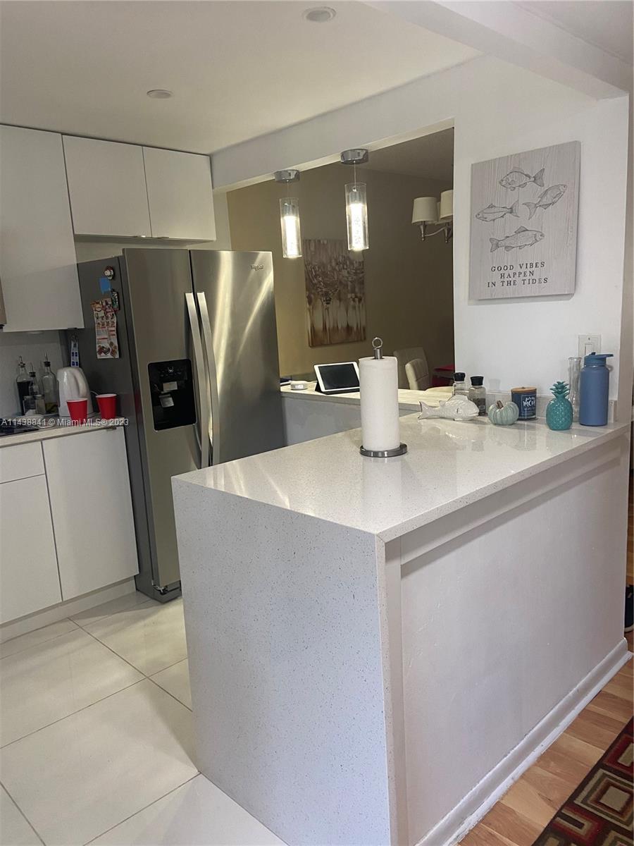 Photo of 9881 Sunrise Lakes Blvd #204 in Sunrise, FL