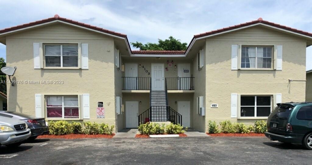 Photo of 4103 Riverside Dr in Coral Springs, FL