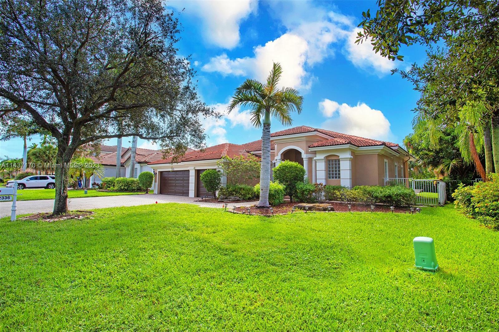 Photo of 12336 NW 48th Dr in Coral Springs, FL