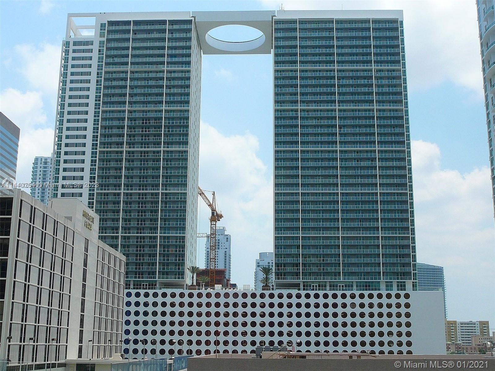 Photo of 55 SE 6th St #1704 in Miami, FL