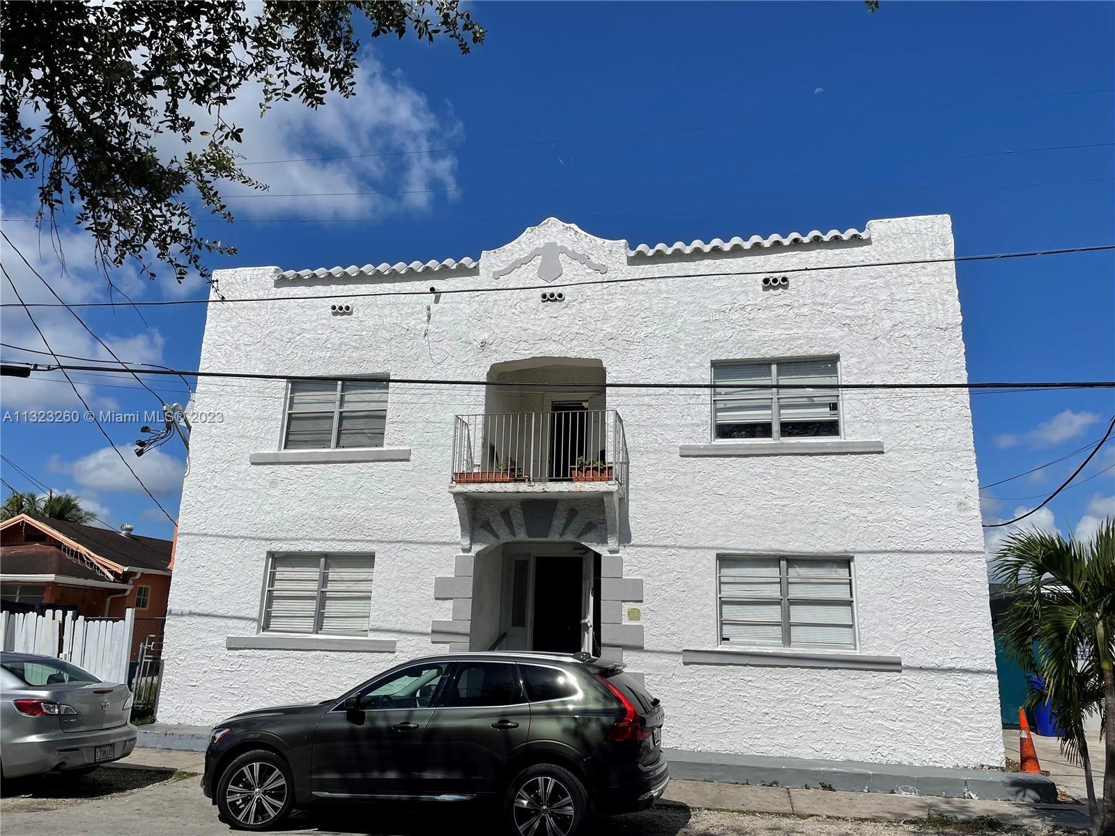 Photo of 544 NW 23rd Ct in Miami, FL