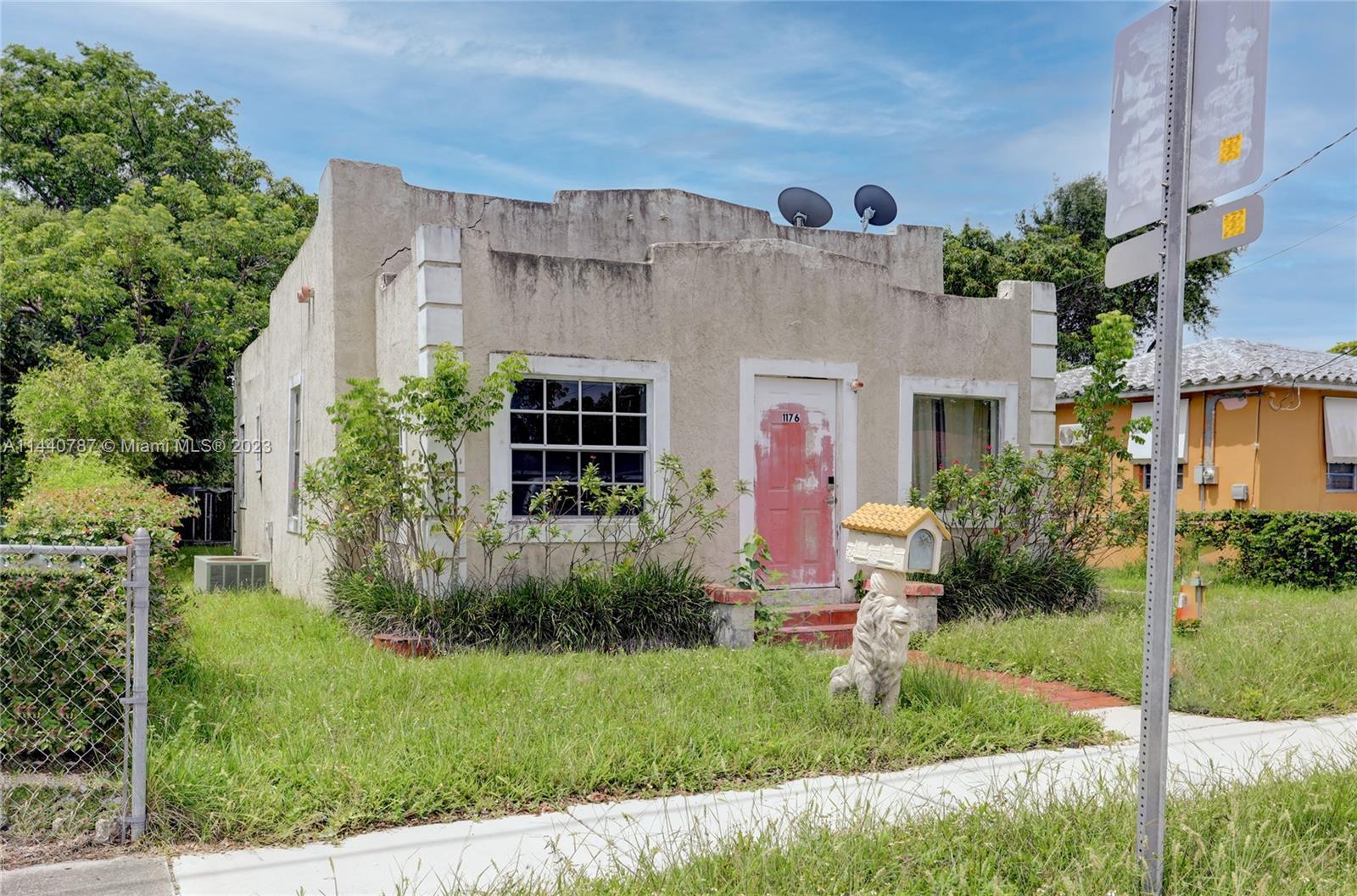 Photo of 1176 NW 49th St in Miami, FL