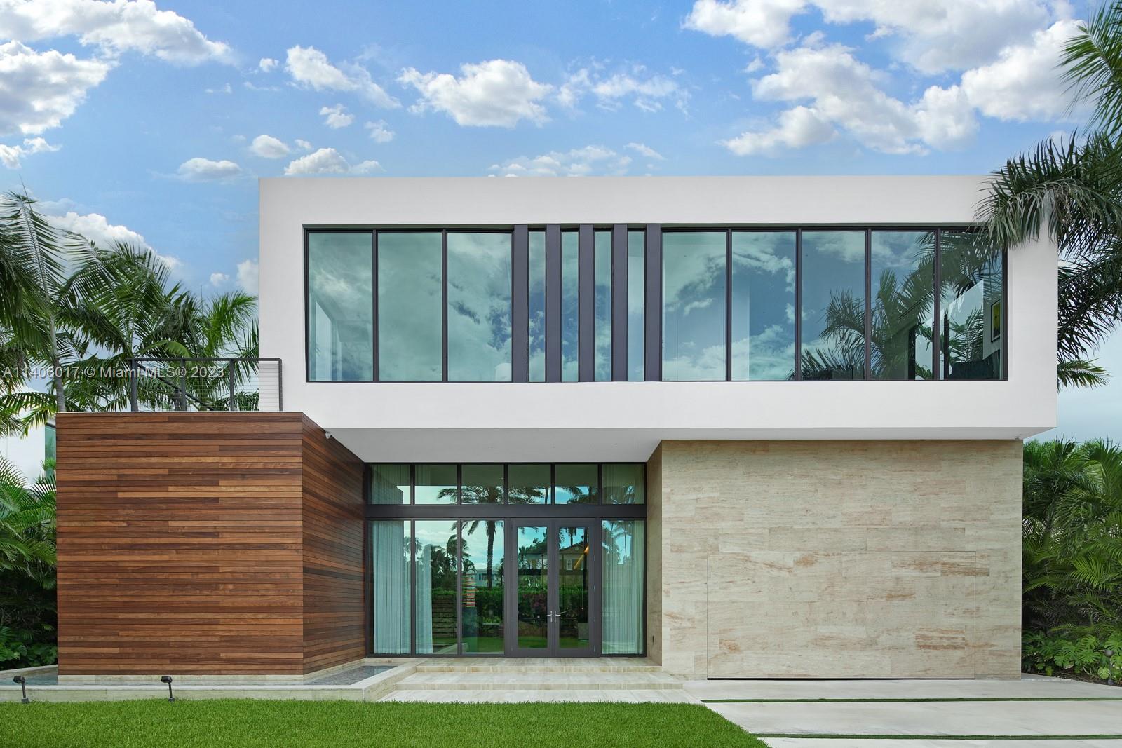 Photo of 250 Ocean Blvd in Golden Beach, FL