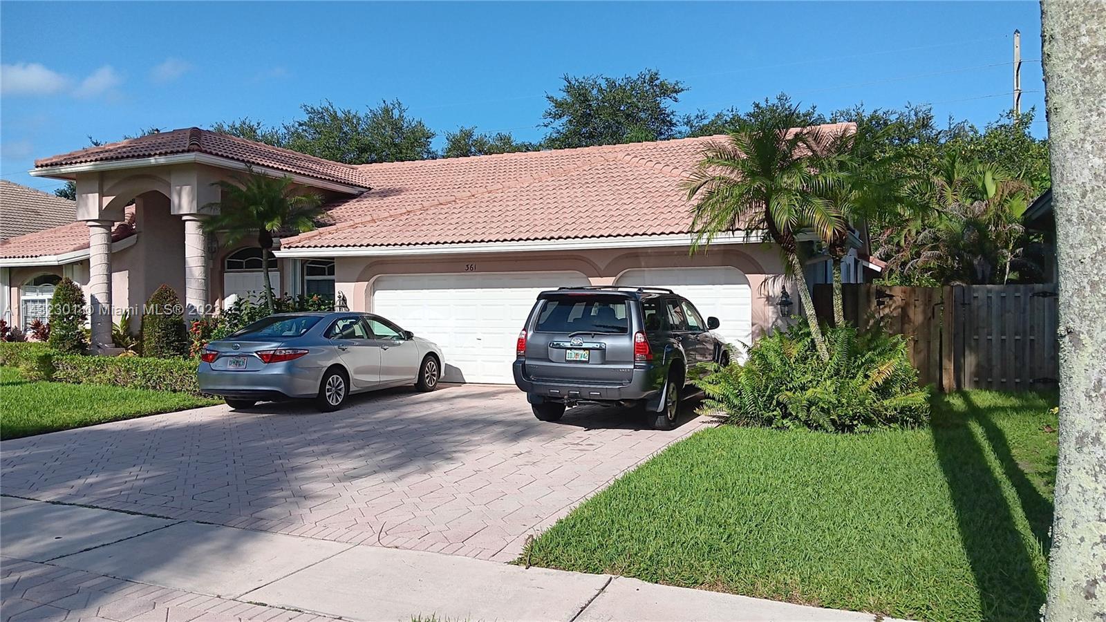 Photo of 361 NW 110th Ave in Plantation, FL