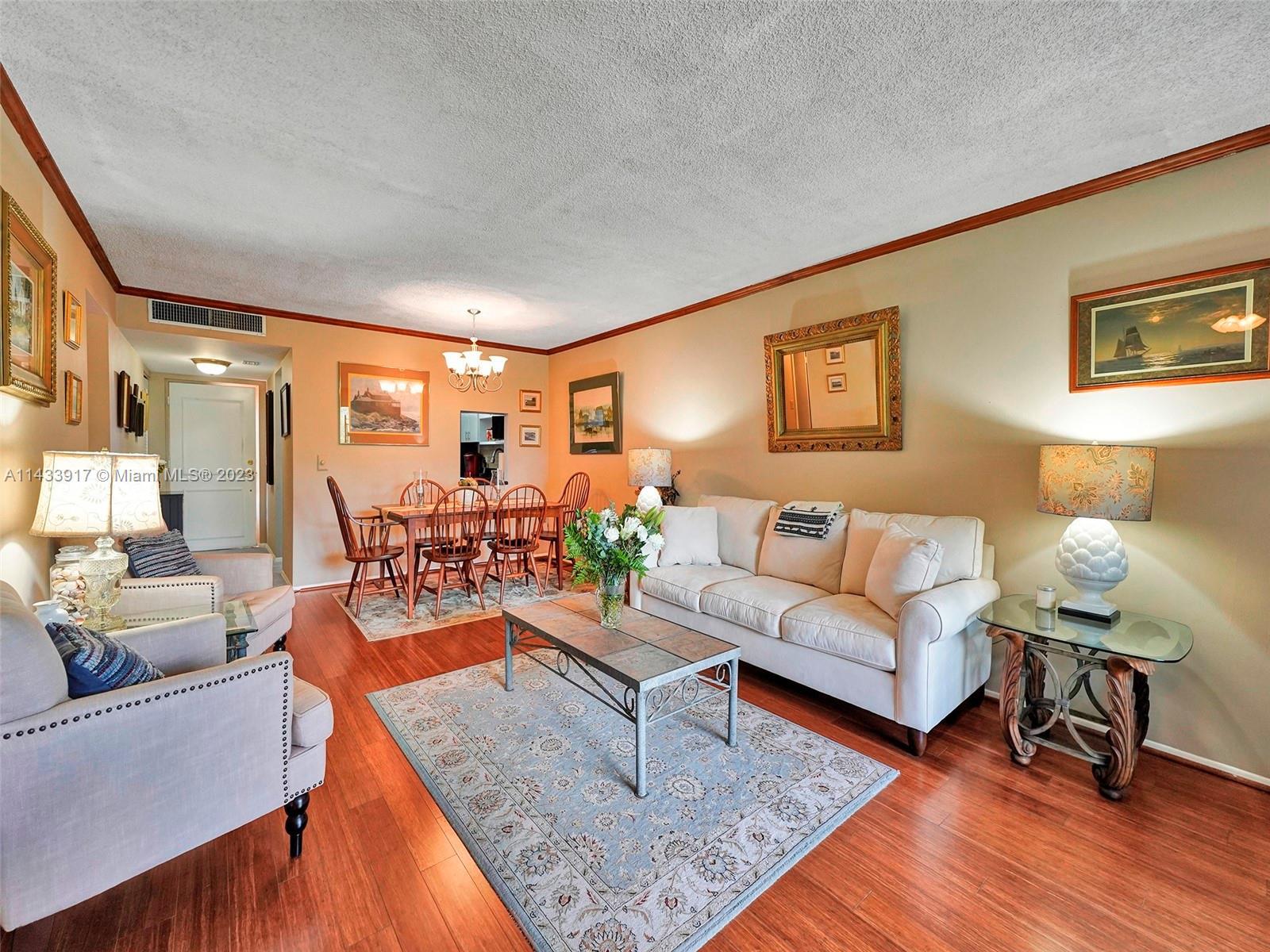 Don't miss out on this exquisite furnished 2-bed/2-full bath condo with den/library/sitting area. Fu